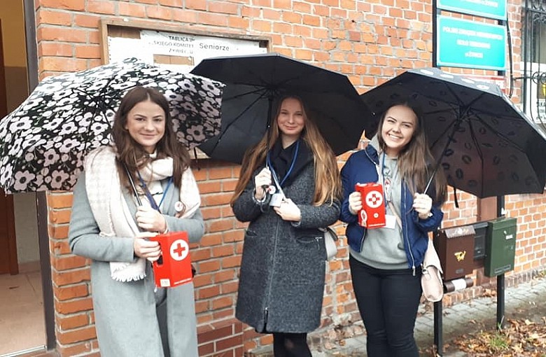 Zbiórka na paczki świąteczne dla najbardziej potrzebujących