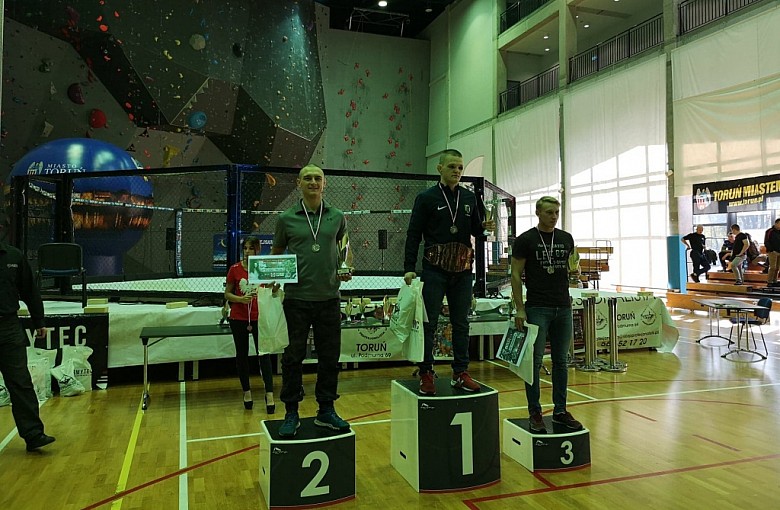 Paweł Żygliński Vice Mistrzem Polski służb mundurowych w MMA