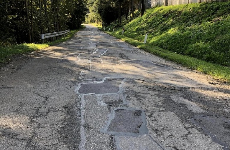 Powiat Żywiecki. Uwaga na utrudnienia. Odcinek drogi w Cięcinie zostanie zmodernizowany