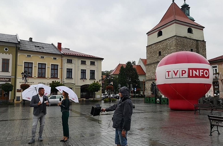 Minister KiDN odwołał władze mediów publicznych i PAP