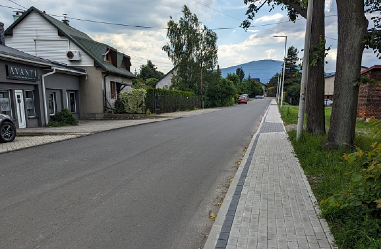 Gmina Łodygowice: Położyliśmy nowy asfalt na 14 km dróg gminnych