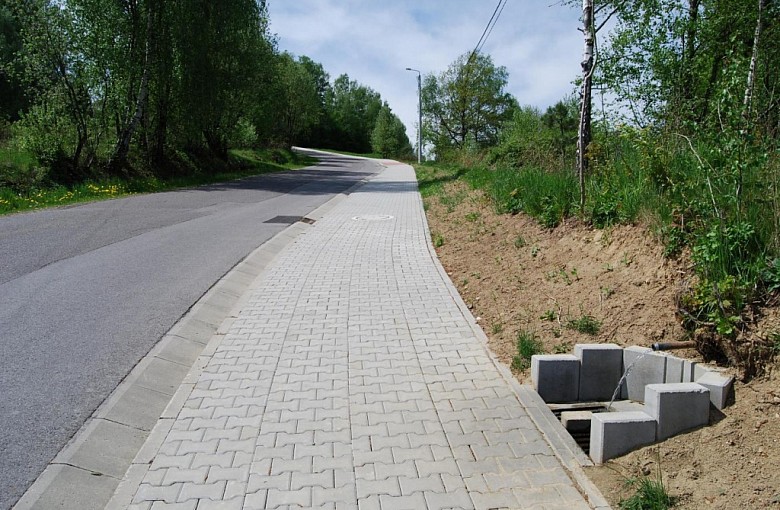 Zakończono przebudowę drogi Powiatowej w Ślemieniu